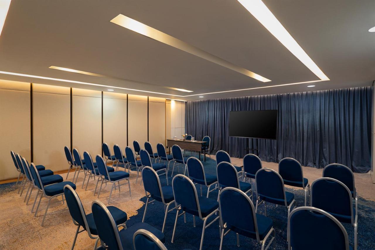 Anara Airport Hotel Tangerang